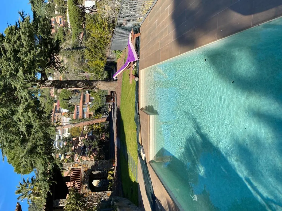 B&B Premium Premia De Dalt Bed & Breakfast